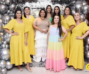 Mara Rios celebra em grande estilo os 15 anos da Simplesmente Chic