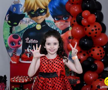 A animada festa de aniversário da Leticia, que comemorou seus 7 aninhos com o tema Ladybug.