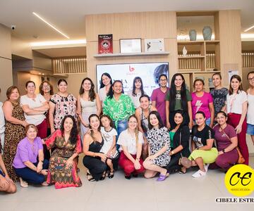 Laboratório Santa Mônica comemora o Dia Da Mulher com evento para as colaboradoras